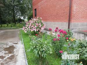 Дом 1000м², 3-этажный, посуточно,