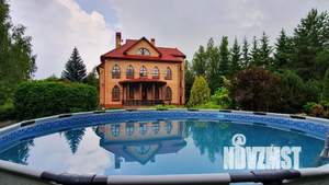 Дом 600м², 4-этажный, посуточно,