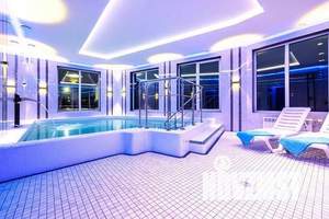 Дом 260м², 2-этажный, посуточно,