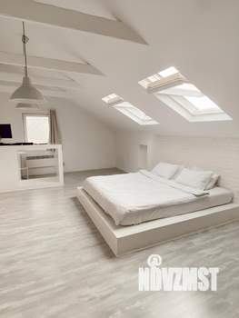 Дом 200м², 2-этажный, посуточно,