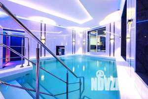 Дом 260м², 2-этажный, посуточно,