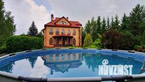 Дом 600м², 4-этажный, посуточно,