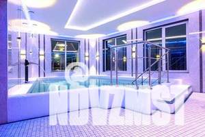 Дом 260м², 2-этажный, посуточно,