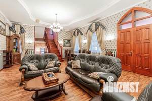 Дом 800м², 3-этажный, посуточно,