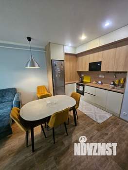 Таунхаус 100м², 3-этажный, на длительный срок,