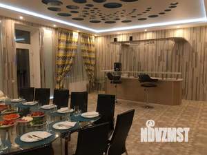 Дом 350м², 2-этажный, посуточно,