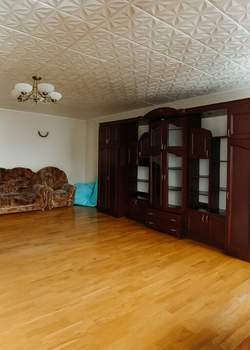 Дом 190м², 2-этажный, на длительный срок,