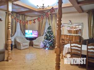 Дом 200м², 2-этажный, посуточно,