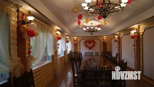 Дом 370м², 3-этажный, посуточно,