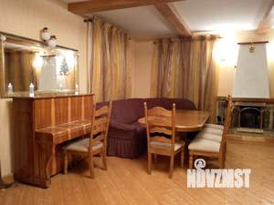 Дом 200м², 2-этажный, посуточно,