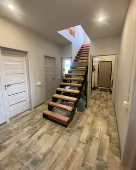 Дом 160м², 2-этажный, участок 8 сот.