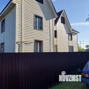 Дом 252м², 3-этажный, участок 8 сот.