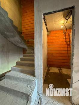 Таунхаус 168м², 3-этажный, участок 2 сот.