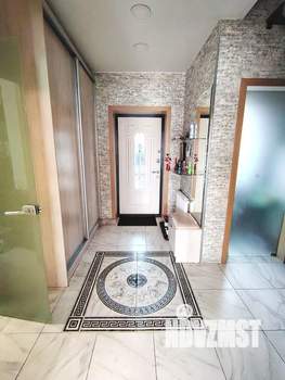 Дом 100м², 2-этажный, участок 6 сот.