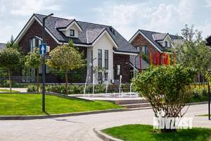 Коттедж 180м², 2-этажный, участок 6 сот.