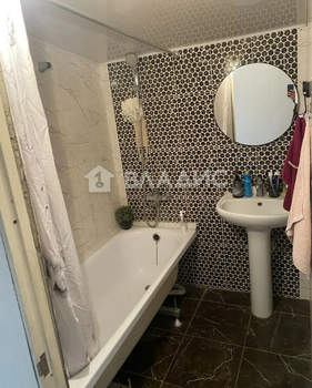 Дом 186м², 2-этажный, участок 9 сот.