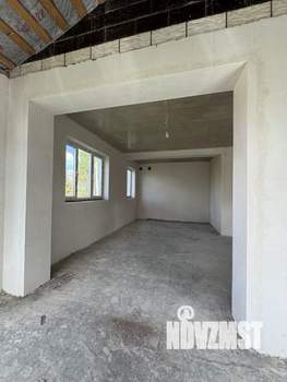 Дом 261м², 2-этажный, участок 8 сот.