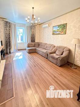 Дом 223м², 3-этажный, участок 6 сот.