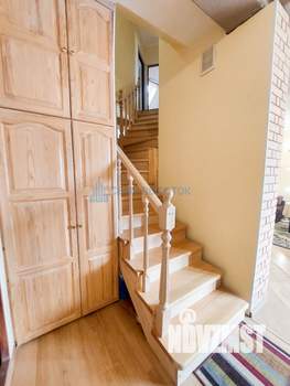 Дом 183м², 2-этажный, участок 12 сот.