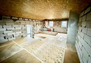 Дом 120м², 2-этажный, участок 3 сот.