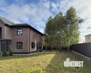 Коттедж 210м², 2-этажный, участок 8 сот.