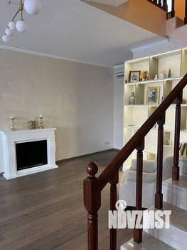 Дом 240м², 2-этажный, участок 15 сот.