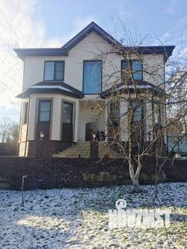 Дом 93м², 2-этажный, участок 11 сот.