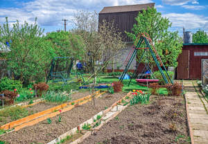 Дом 31м², 2-этажный, участок 6 сот.