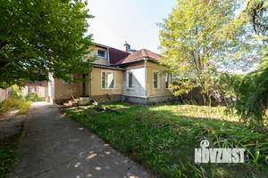 Дом 130м², 3-этажный, участок 14 сот.