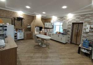 Дом 210м², 2-этажный, участок 8 сот.