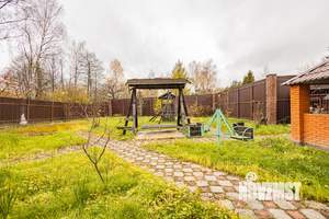 Дом 233м², 3-этажный, участок 12 сот.