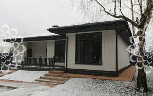 Дом 133м², 1-этажный, участок 6 сот.