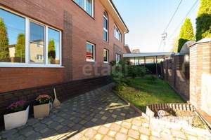 Дом 286м², 2-этажный, участок 10 сот.