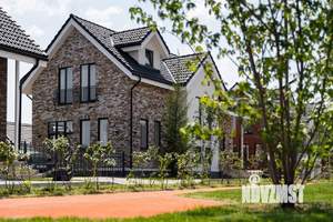 Коттедж 230м², 2-этажный, участок 8 сот.