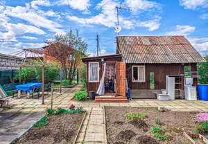 Дом 31м², 2-этажный, участок 6 сот.