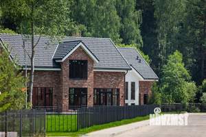 Коттедж 230м², 2-этажный, участок 6 сот.