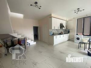 Коттедж 393м², 2-этажный, участок 9 сот.