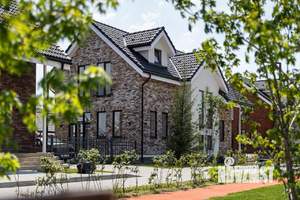 Коттедж 180м², 2-этажный, участок 6 сот.