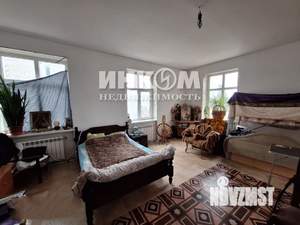 Дом 332м², 3-этажный, участок 14 сот.