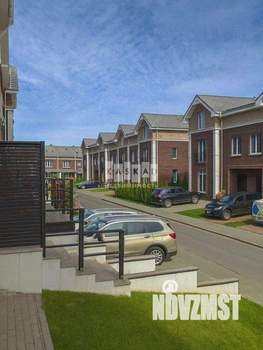 Таунхаус 113м², 3-этажный, участок 1 сот.