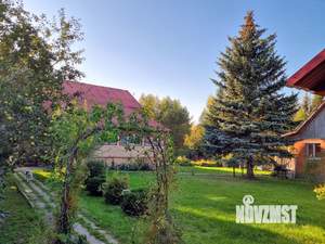 Дом 560м², 3-этажный, участок 15 сот.