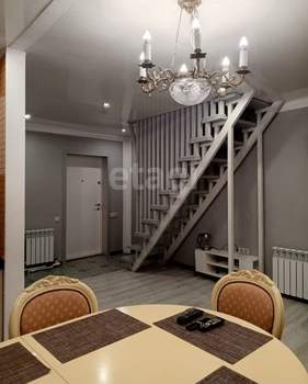 Дом 83м², 2-этажный, участок 4 сот.