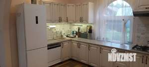 Дом 178м², 3-этажный, участок 6 сот.