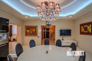 Дом 365м², 3-этажный, участок 24 сот.