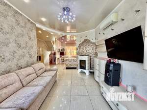 Таунхаус 165м², 4-этажный, участок 4 сот.