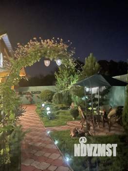 Коттедж 220м², 2-этажный, участок 6 сот.