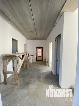 Дом 180м², 2-этажный, участок 6 сот.