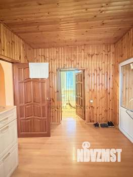 Дом 279м², 3-этажный, участок 10 сот.