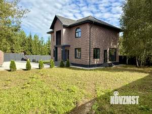 Коттедж 210м², 2-этажный, участок 8 сот.