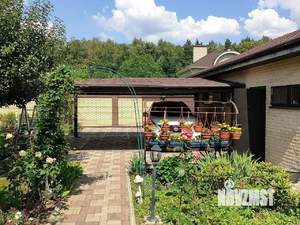 Дом 320м², 3-этажный, участок 12 сот.